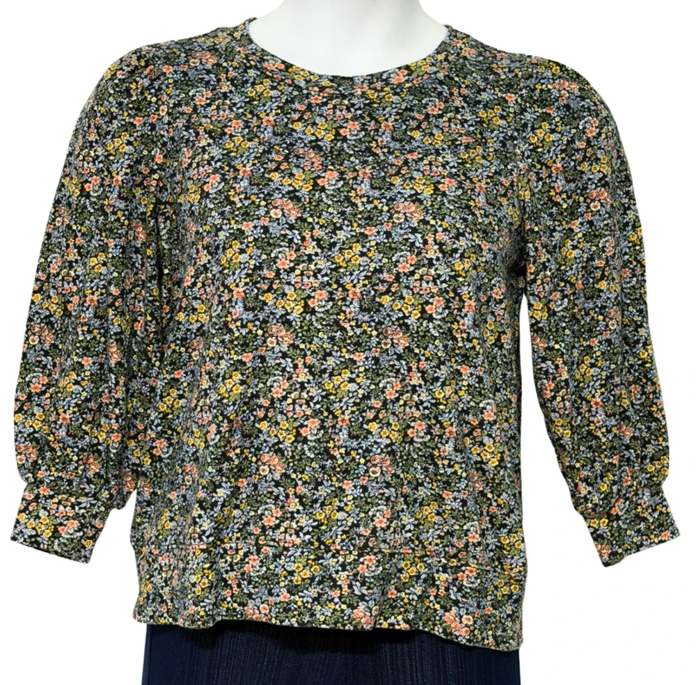 LOFT Sz M Cottage Floral Puff Sleeve Pullover Top Blue Knit Sweatshirt Romantic